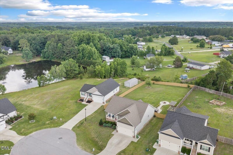 42 Blackburn Ct, Angier, NC 27501