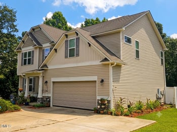 42 Burrage Dr, Angier, NC 27501