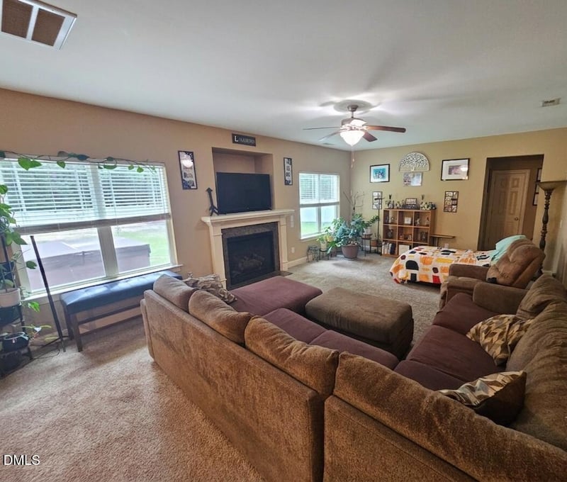 42 Burrage Dr, Angier, NC 27501