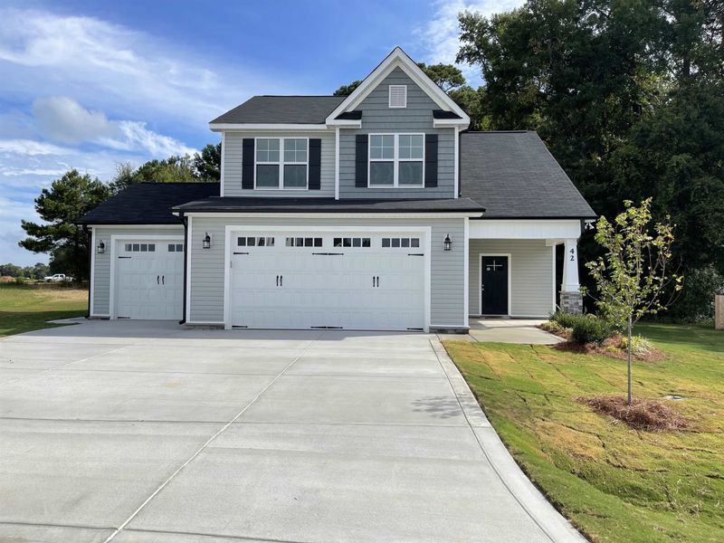 42 N Cinnamon Teal Dr, Selma, NC 27576