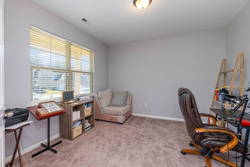 42 Genoa Ln, Clayton, NC 27527