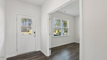 42 Hawley Dr, Lillington, NC 27546