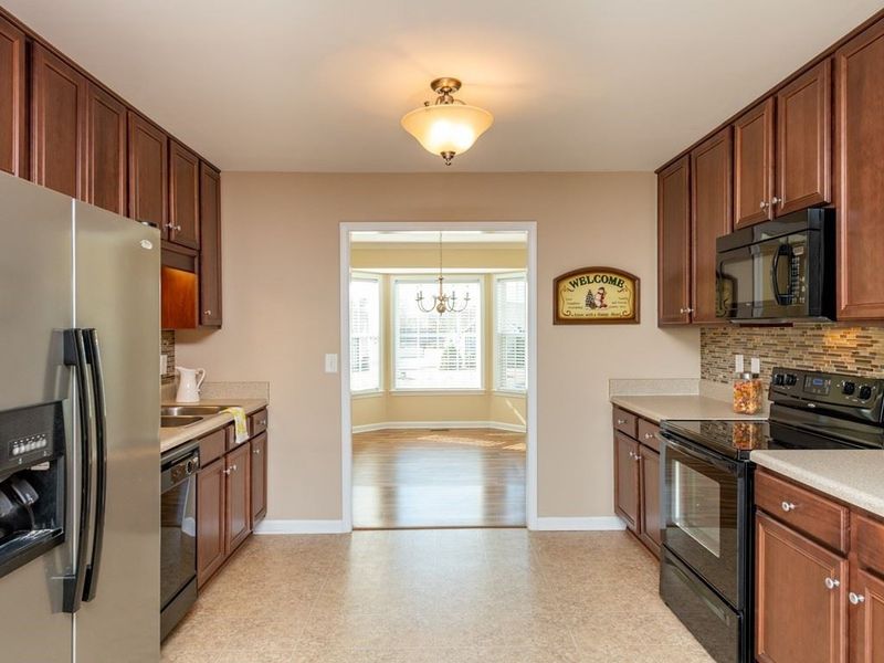 42 Imperial Dr, Clayton, NC 27527