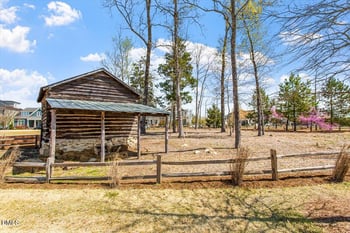 42 Juneberry Dr, Chapel Hill, NC 27516