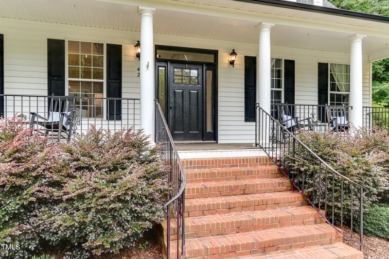 42 Miry Branch Ct, Garner, NC 27529