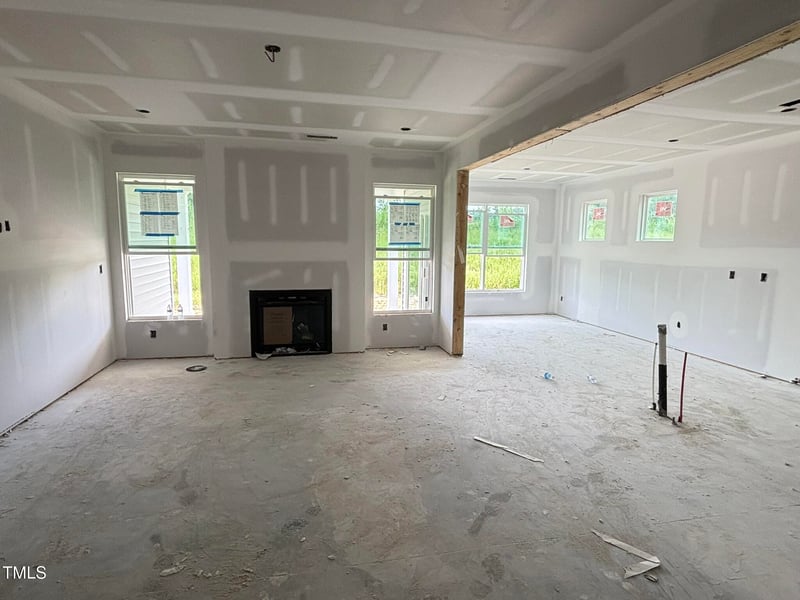 42 Quilting Dr, Benson, NC 27504