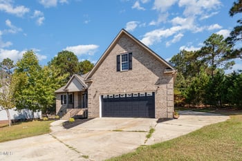 42 Racquet Ct, Sanford, NC 27332