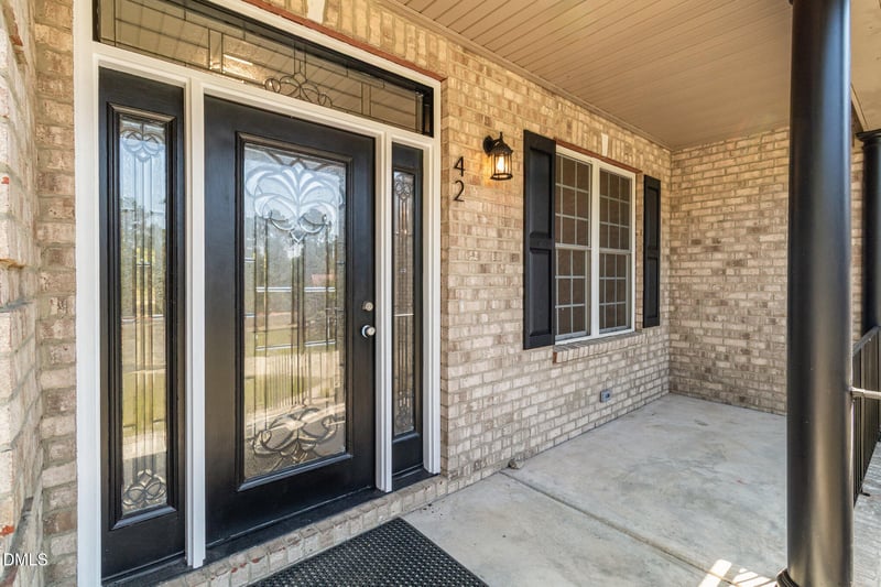 42 Racquet Ct, Sanford, NC 27332