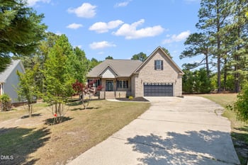 42 Racquet Ct, Sanford, NC 27332