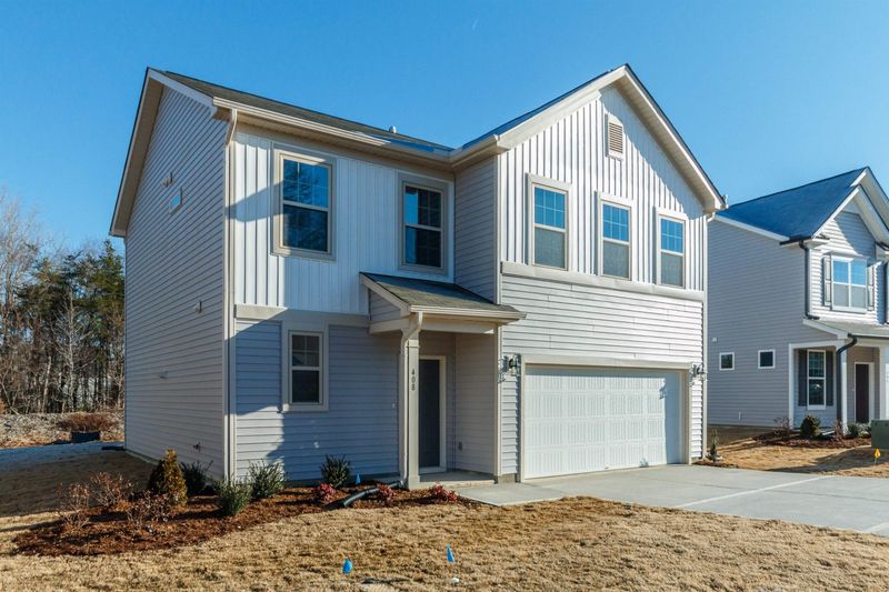 42 Ravibha Ct, Clayton, NC 27520