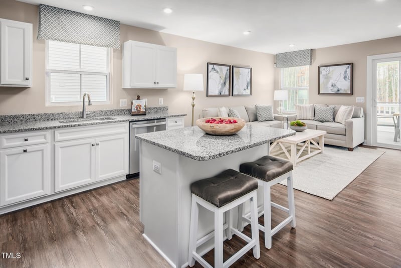 42 Saintsbury Dr, Fuquay Varina, NC 27526