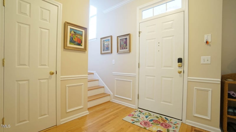 42 Scottish Ln, Durham, NC 27707