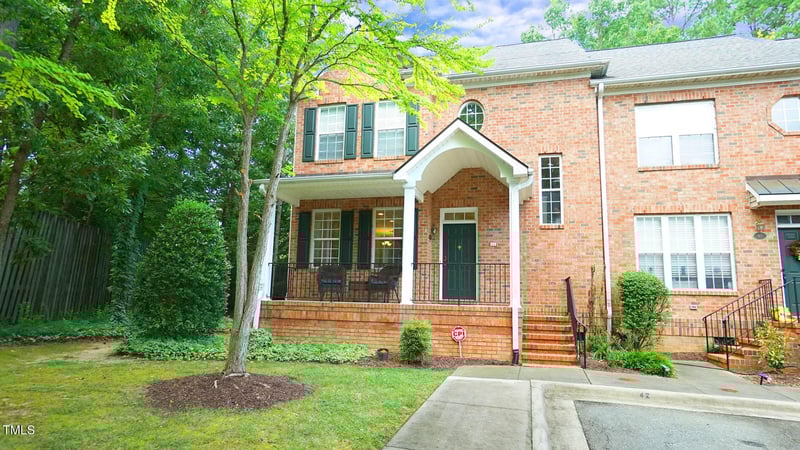 42 Scottish Ln, Durham, NC 27707