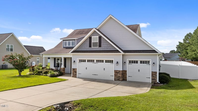 42 Torchie Dr, Selma, NC 27576