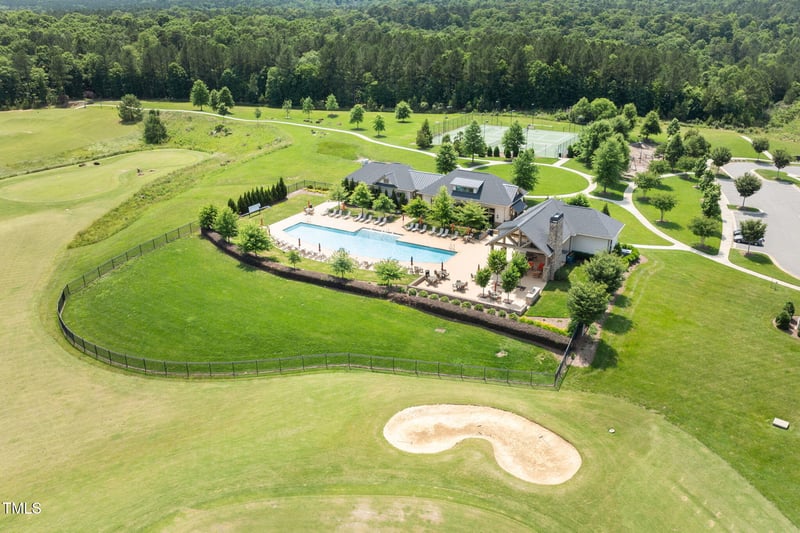 42 Village Walk Dr, Chapel Hill, NC 27517
