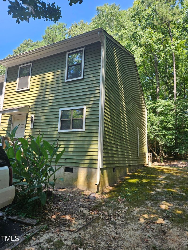 42 Willow Bridge Dr, Durham, NC 27707