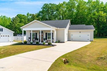 42 Winky Way, Selma, NC 27576