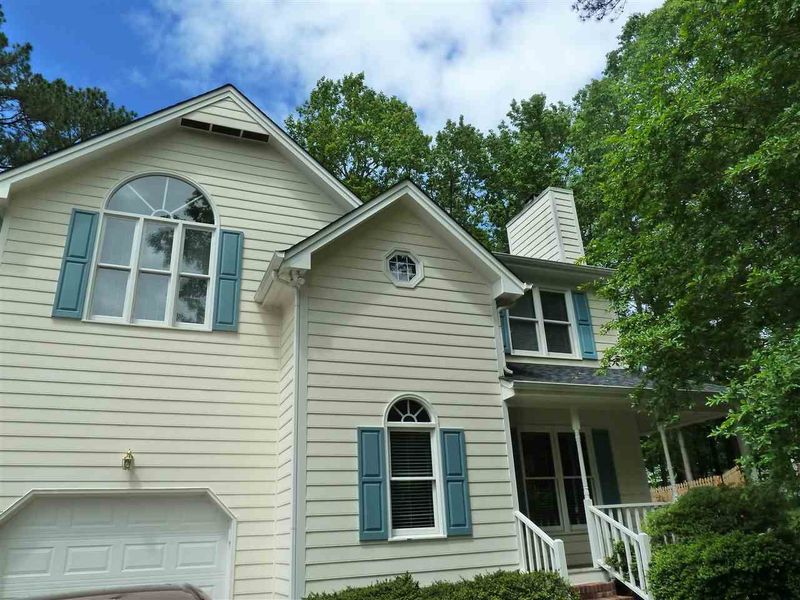 420 10th Ave, Holly Springs, NC 27540