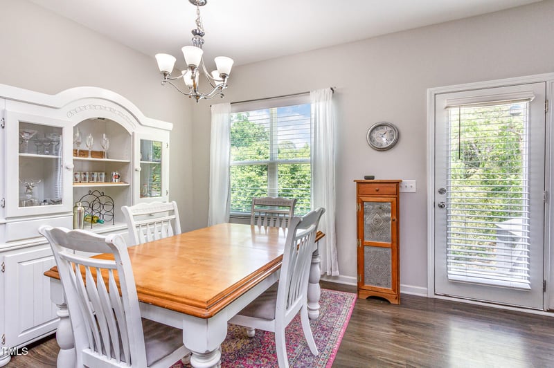 420 Cherry St, Fuquay Varina, NC 27526