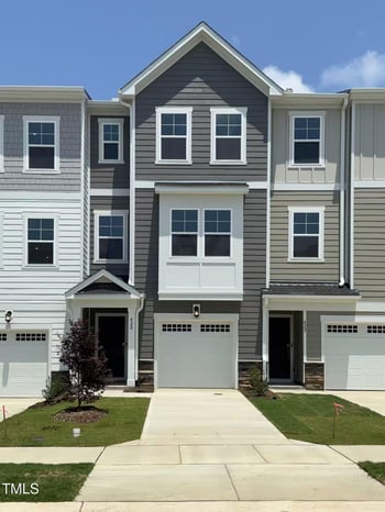 420 Deercroft Dr, Apex, NC 27539