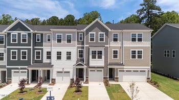 420 Deercroft Dr, Apex, NC 27539