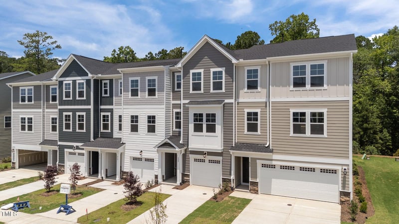 420 Deercroft Dr, Apex, NC 27539