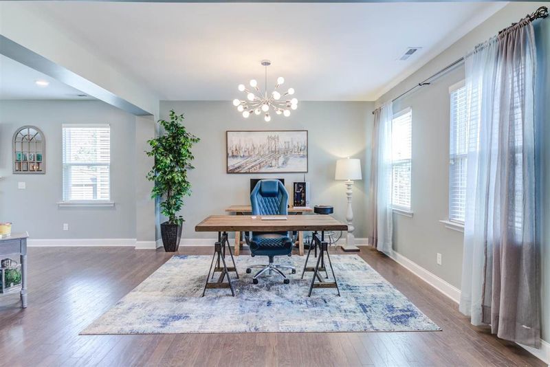 420 Eno Dr, Holly Springs, NC 27540