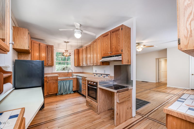 420 Lipscomb Grove Church Rd, Hillsborough, NC 27278