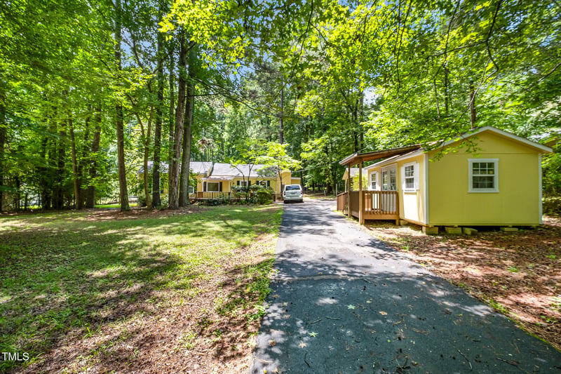 420 Lipscomb Grove Church Rd, Hillsborough, NC 27278