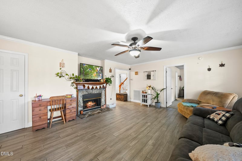 420 Pennyroyal Ln, Garner, NC 27529