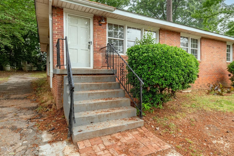 420 Peyton St, Raleigh, NC 27610