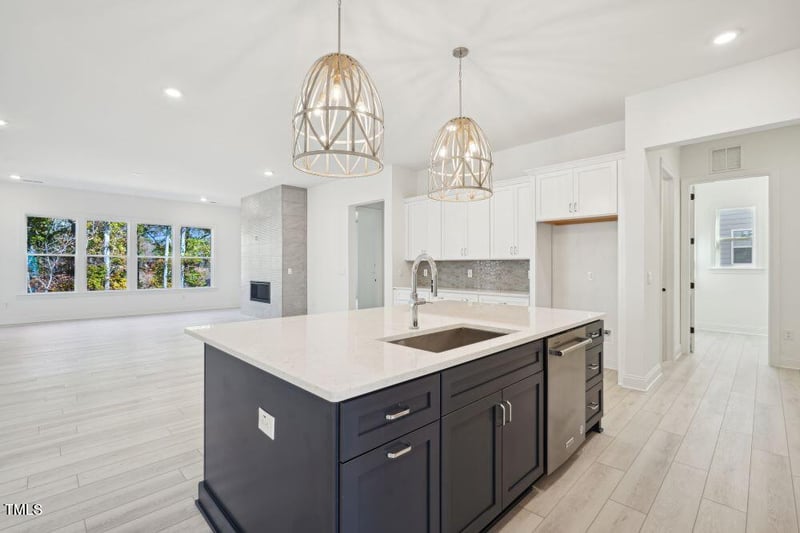 420 White Mulberry Ln, Holly Springs, NC 27540