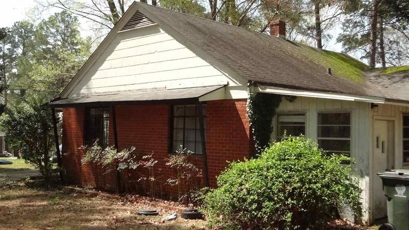 4200 Reavis Rd, Raleigh, NC 27606