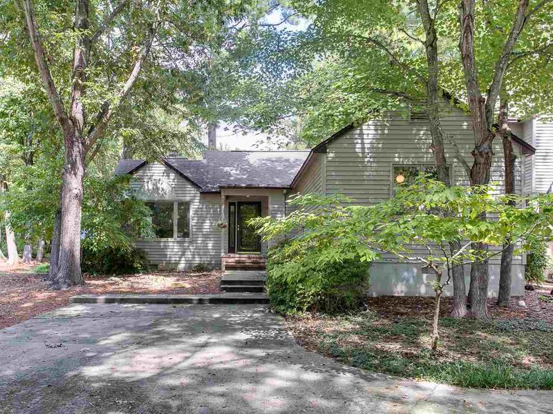 4201 Five Oaks Dr, Durham, NC 27707