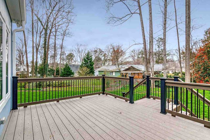 4201 Frost Ct, Raleigh, NC 27609