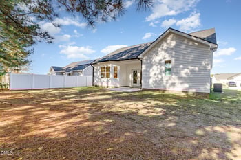 4202 Snapdragon Dr, Wilson, NC 27896