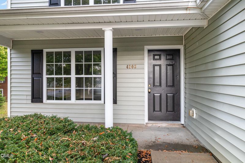 4203 Grandover Dr, Raleigh, NC 27610