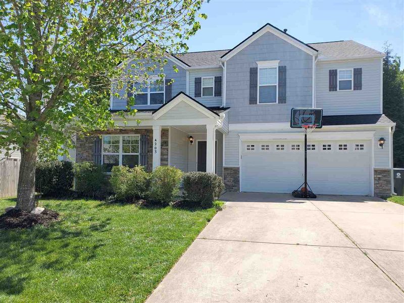 4203 Monarchos Dr, Knightdale, NC 27545