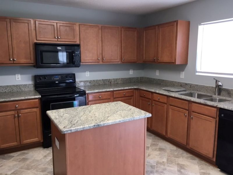 4204 Twin Spires Dr, Knightdale, NC 27545