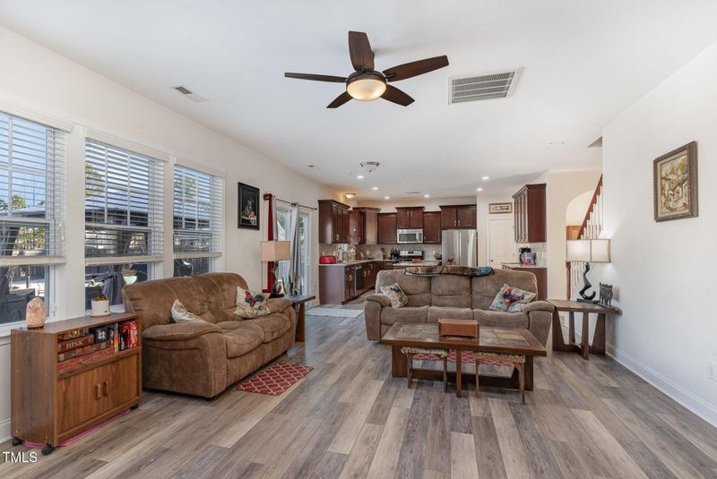 4204 Vineyard Ridge Dr, Zebulon, NC 27597