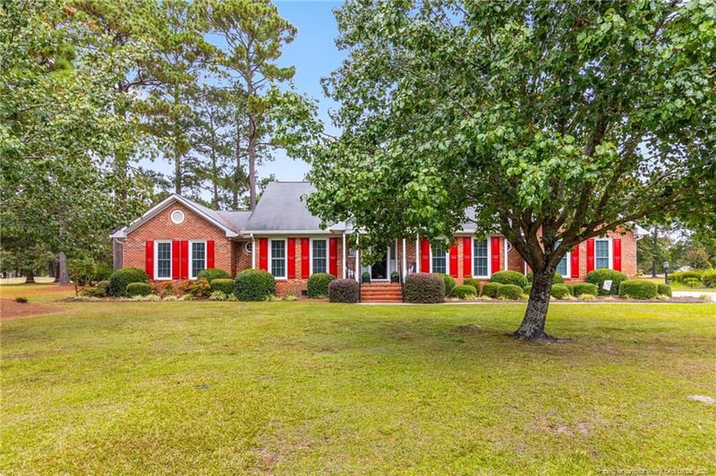 4205 Bent Grass Dr, Fayetteville, NC 28312