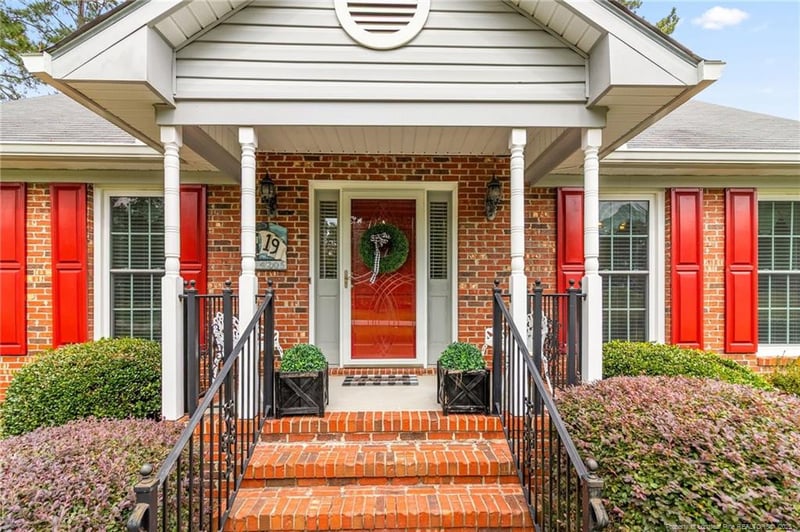 4205 Bent Grass Dr, Fayetteville, NC 28312