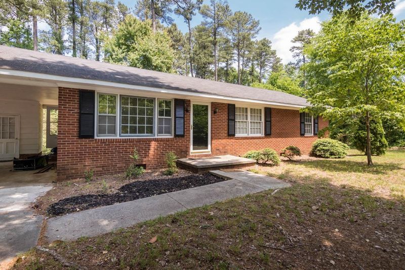 4205 Stonewall Dr, Raleigh, NC 27604