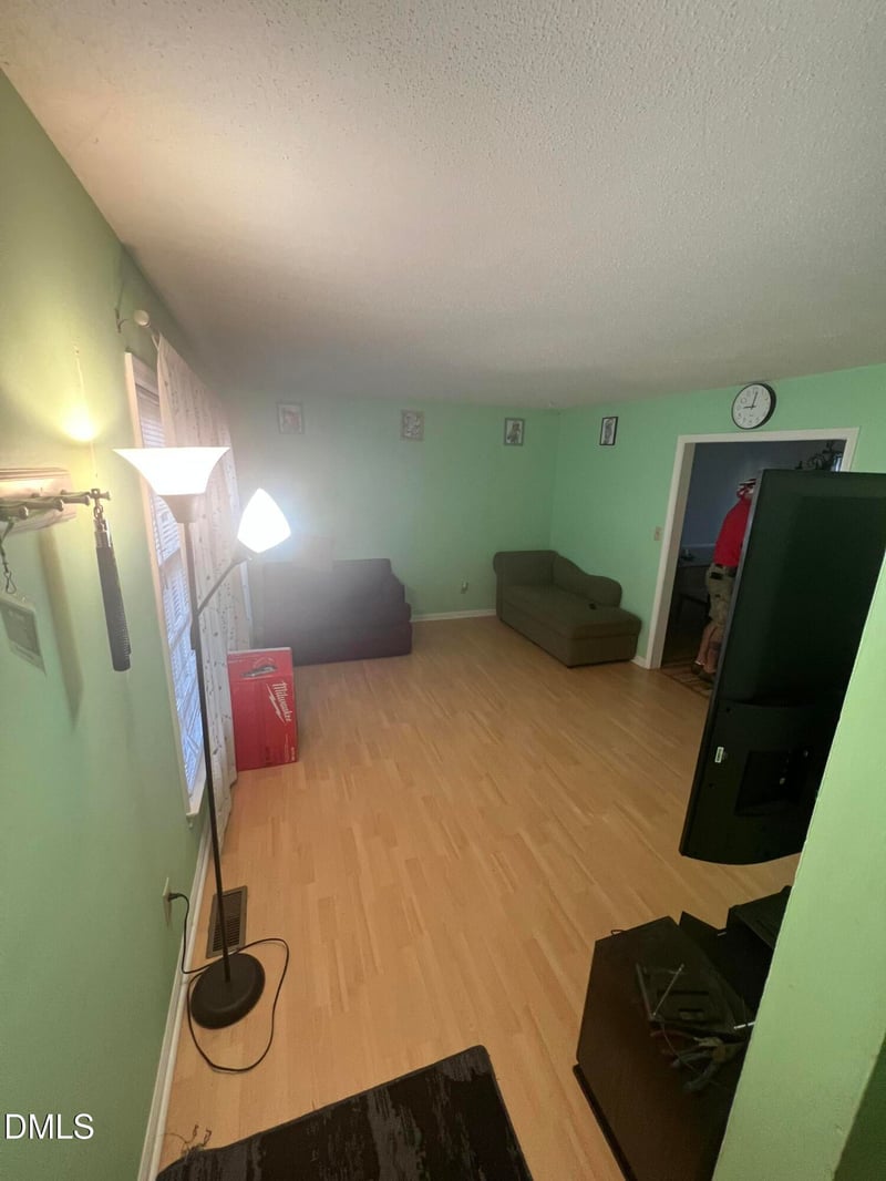 4205 Waterbury Rd, Raleigh, NC 27604