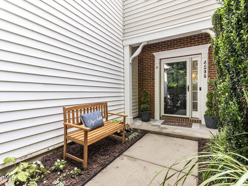 4206 Camden Woods Ct, Raleigh, NC 27612