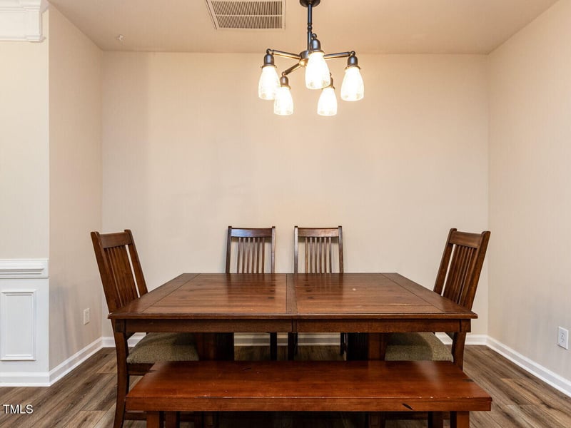 4206 Camden Woods Ct, Raleigh, NC 27612