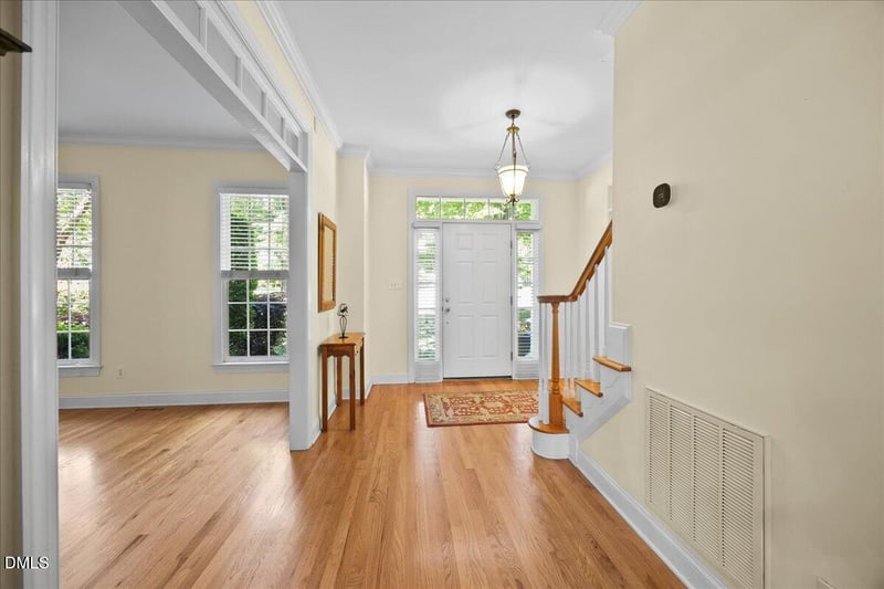 4206 Heathgate Ln, Raleigh, NC 27613