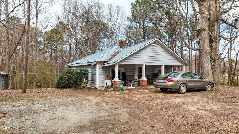 4208 Carpenter Pond Rd, Durham, NC 27703