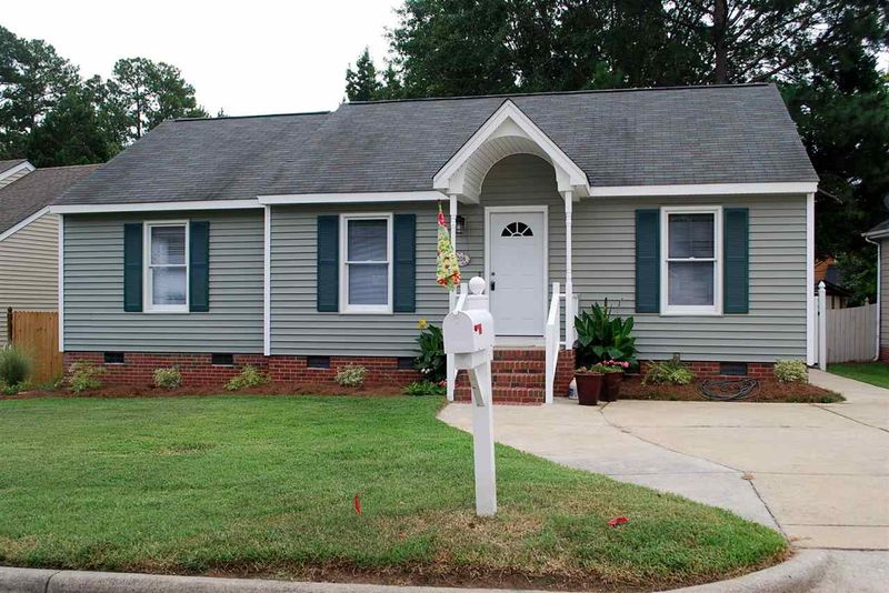 4208 Old Brick Ct, Raleigh, NC 27616