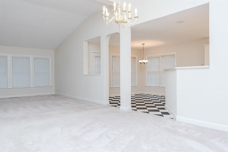 4208 Sprucedale Dr, Raleigh, NC 27613
